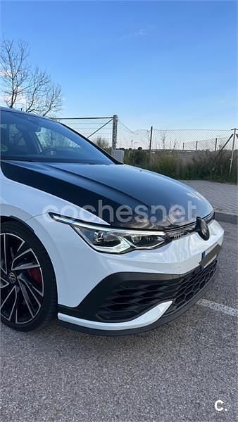 Usado VW Golf VII GTI Clubsport 301 CV (221 kW) 2021 Blanco Utilitario