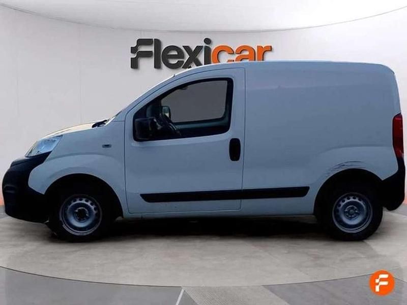 Usado Fiat Fiorino 80 CV (58 kW) 2018 Blanco Monovolumen