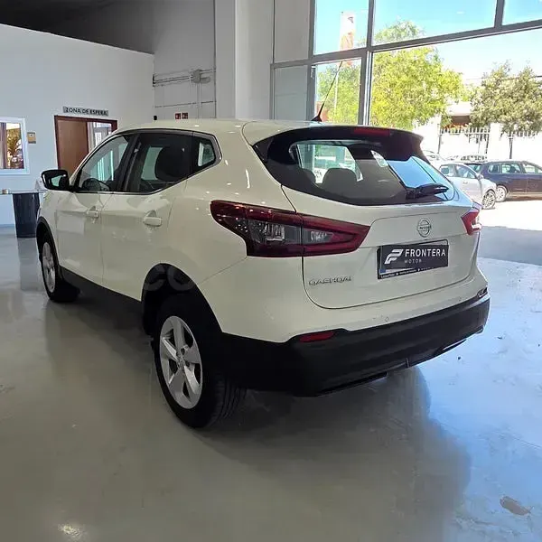 Usado Nissan Qashqai Acenta 115 CV (84 kW) 2020 Blanco SUV
