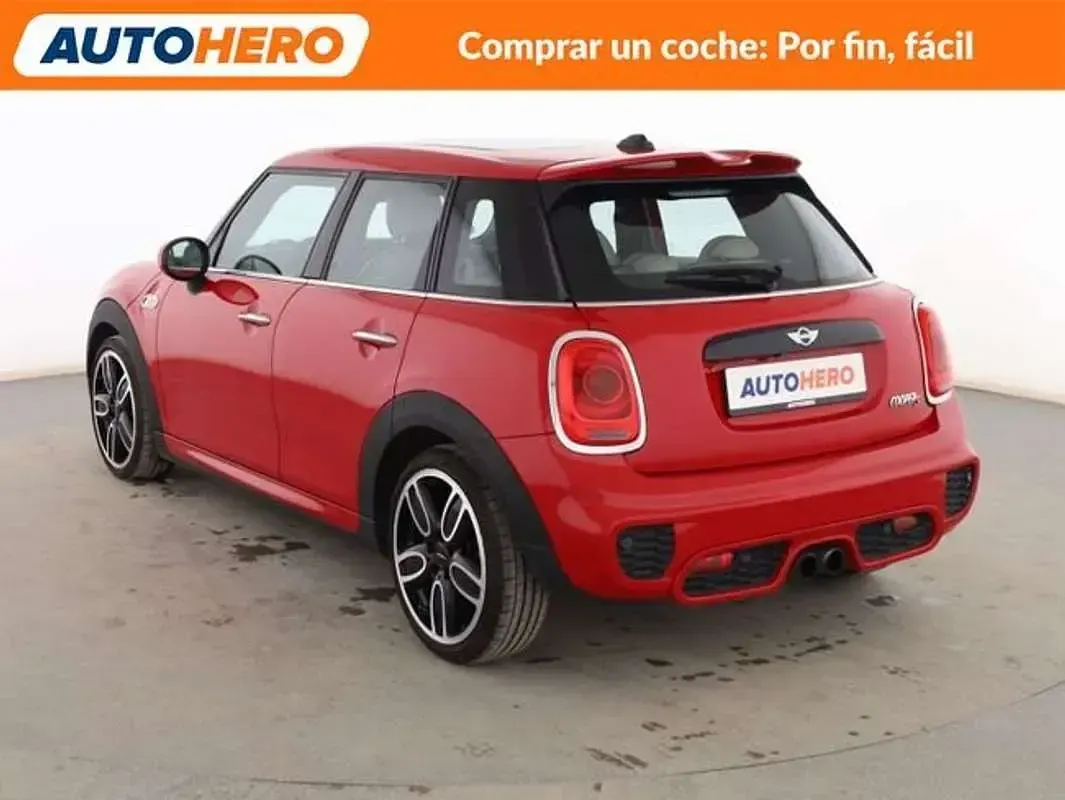 Usado Mini Cooper S 192 CV (141 kW) 2017 Rojo Utilitario