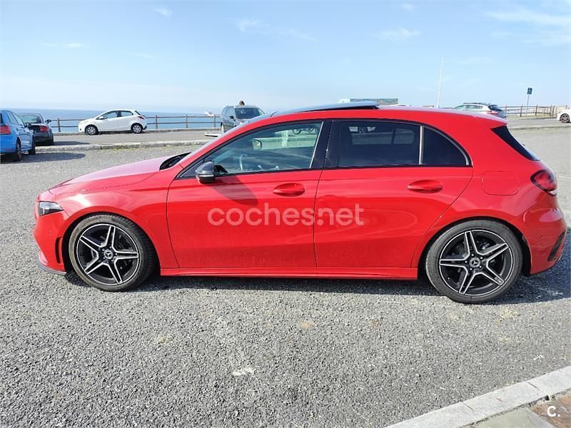 Usado Mercedes A180 109 CV (80 kW) 2019 Rojo Berlina