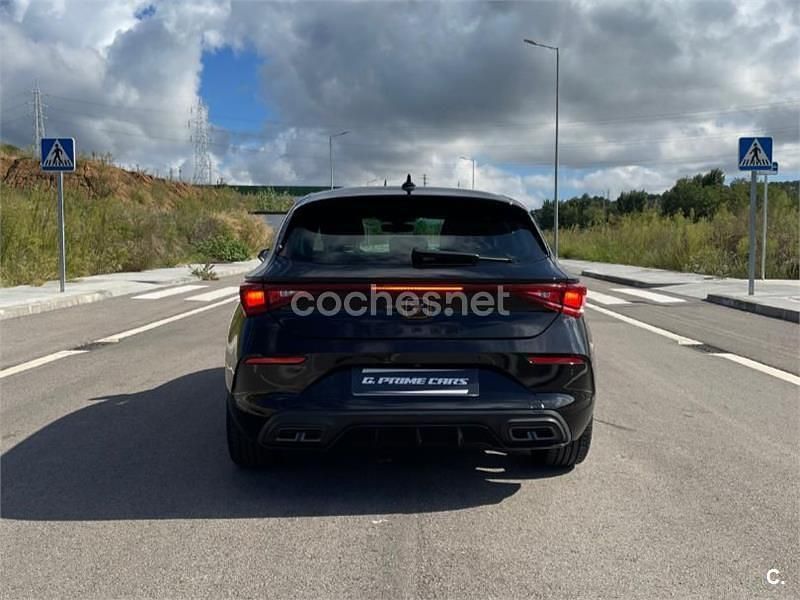 Usado Cupra Leon 150 CV (110 kW) 2023 Negro Berlina