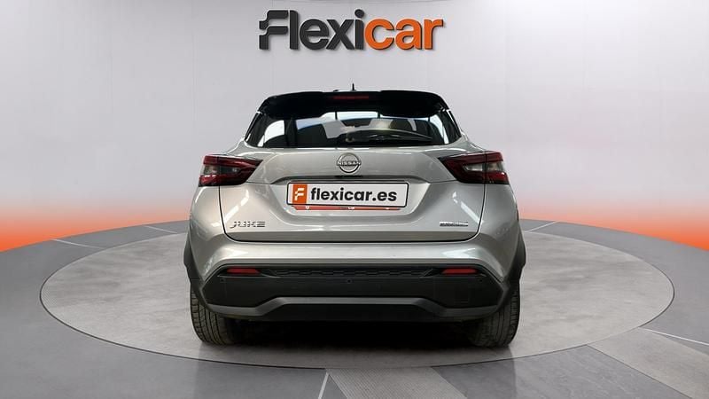 Usado Nissan Juke N-Connecta 143 CV (105 kW) 2023 Gris SUV
