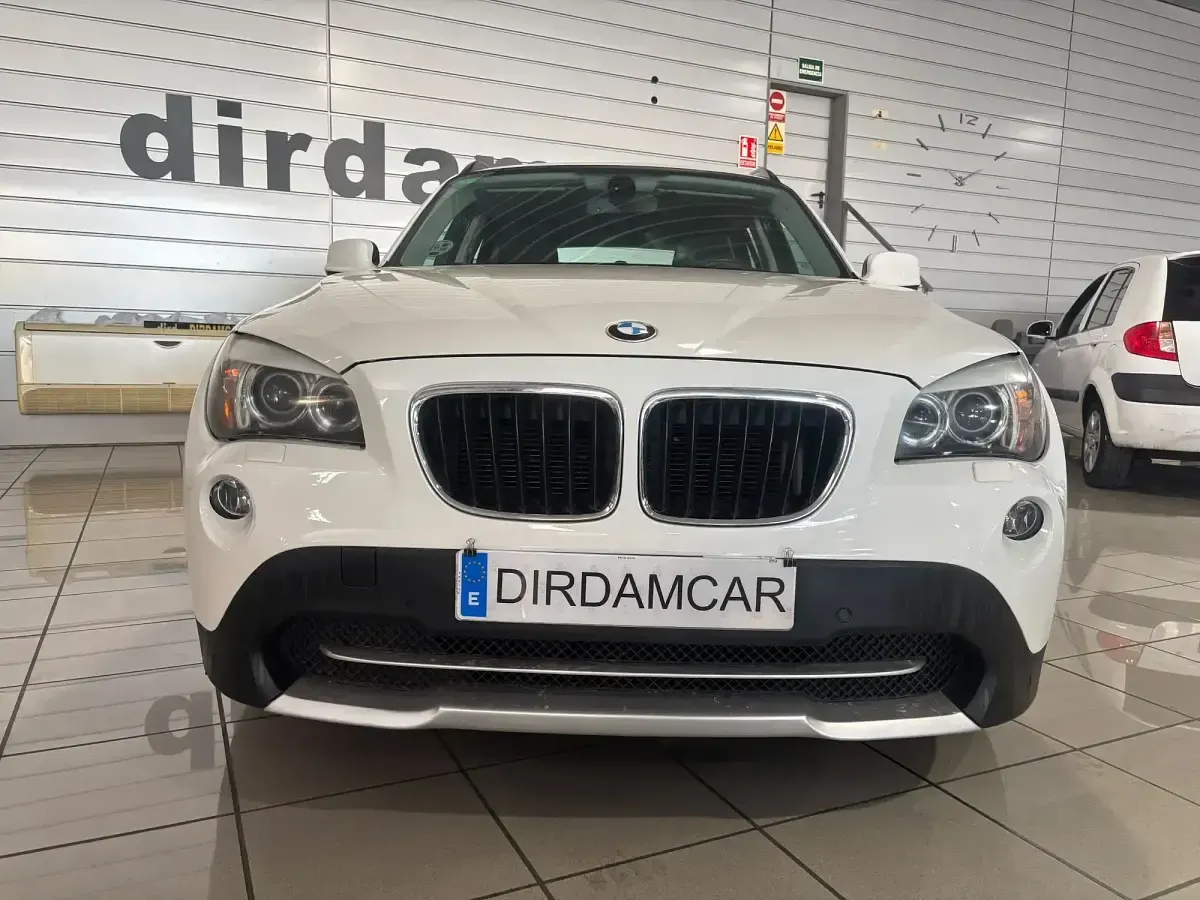 Käytetty BMW X1 143 HP (105 kW) 2012 Valkoinen Katumaasturi