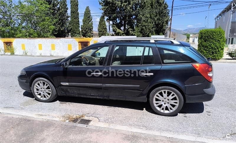 Begagnad Renault Laguna II Privilege 150 HK (110 kW) 2005 Beige Kombi