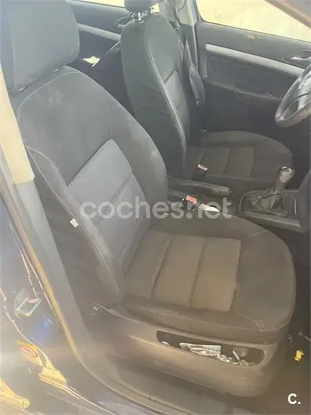 Usado Skoda Octavia 105 CV (77 kW) 2006 Azul Familiar