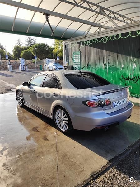 Usado Mazda 6 260 HP (191 kW) 2007 Cinzento Sedan