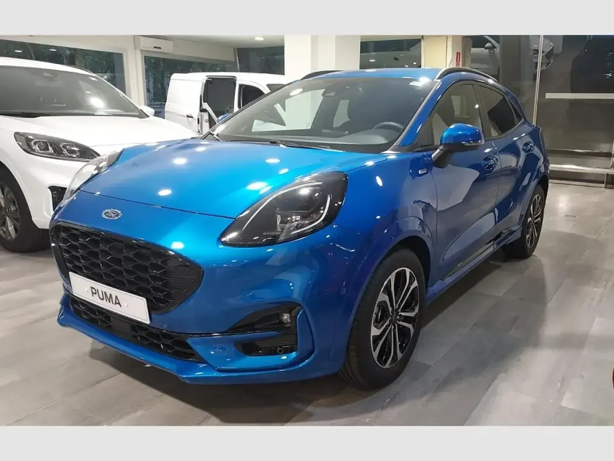 Usado Ford Puma ST-Line 125 CV (91 kW) 2023 Azul desert island (metalizado) SUV