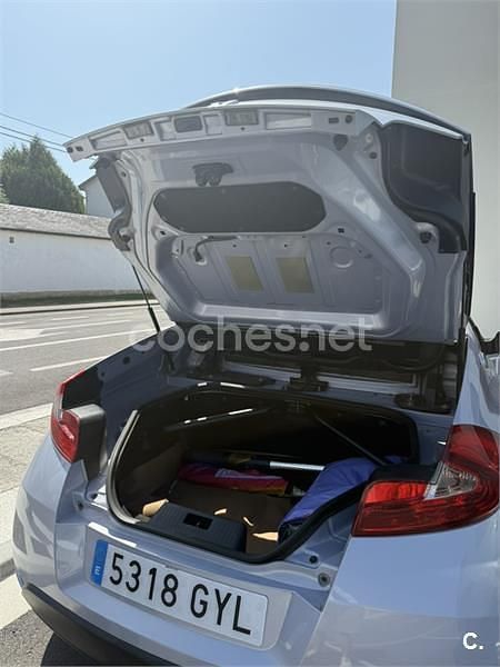 Gris / plata Usado 2010 Renault Wind Dynamique Coupe | 9900 € - Imagen 1/4