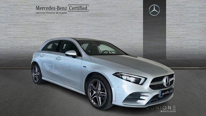 Usado Mercedes A250 218 CV (160 kW) 2021 Gris