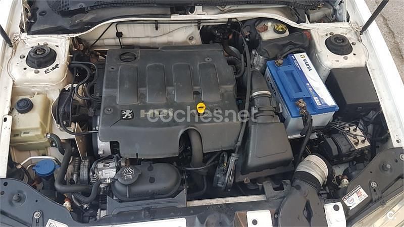 Usado Peugeot 306 90 CV (66 kW) 1999 Blanco Berlina