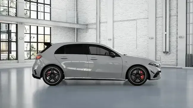 Nuevo Mercedes A35 AMG AMG 306 CV (225 kW) 2026 Gris