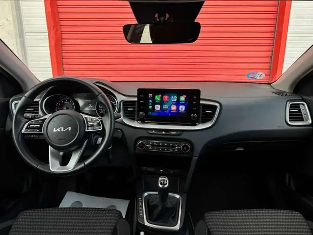 Usado Kia XCeed GT-Line 160 CV (117 kW) 2023 Blanco SUV