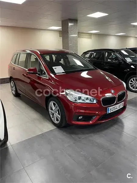 Usado BMW 216 116 CV (85 kW) 2017 Granate Familiar