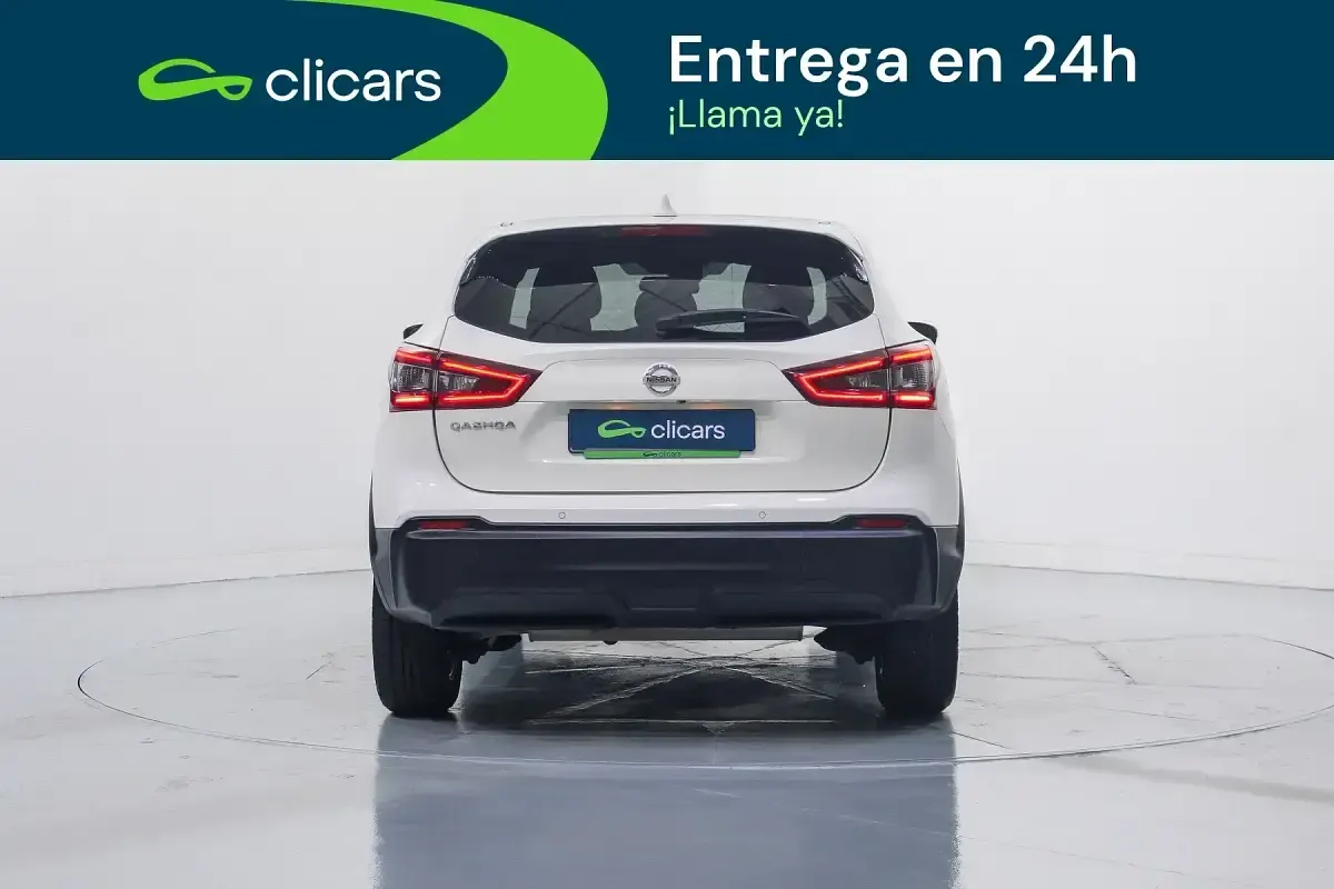 Usado Nissan Qashqai Acenta 163 CV (119 kW) 2018 Blanco SUV