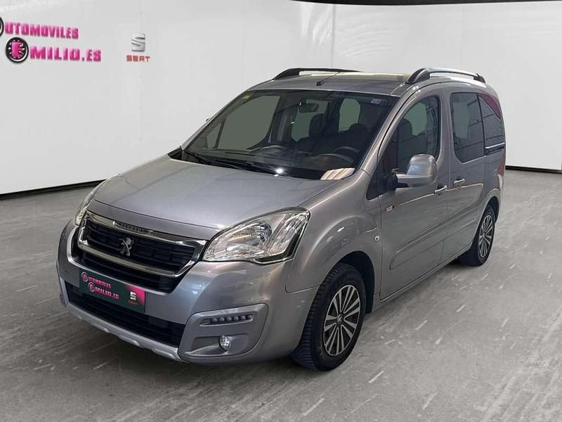 Usado Citroën Berlingo Feel 102 CV (75 kW) 2018 Gris Monovolumen