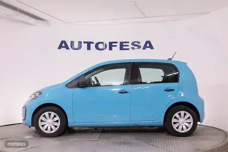 Usado VW e-up! 61 kW (83 CV) 2021 Azul Utilitario