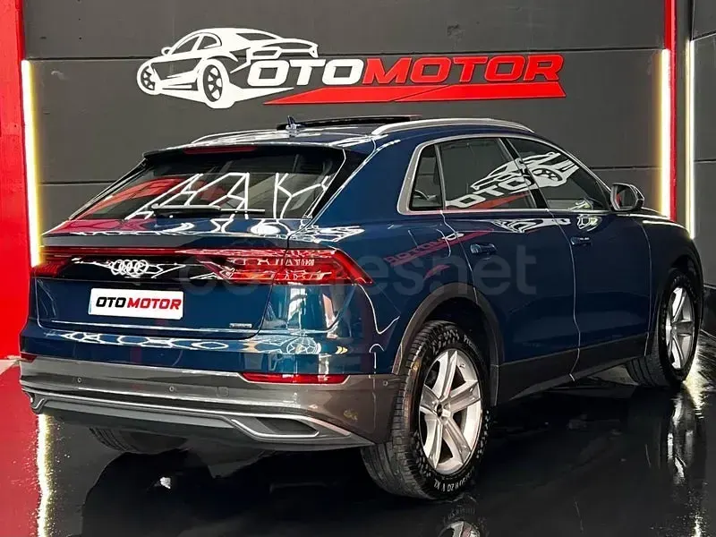Usado Audi Q8 231 CV (169 kW) 2021 Azul SUV