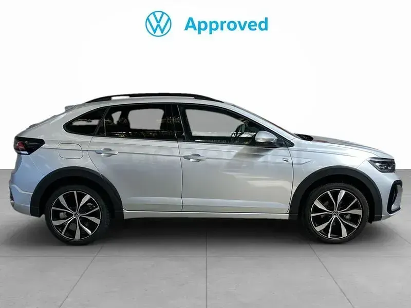 Usado VW Taigo R-line 115 CV (84 kW) 2025 Gris / plata SUV