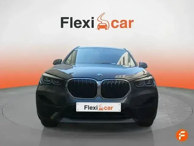 Käytetty BMW X1 150 HP (110 kW) 2021 Harmaa Katumaasturi