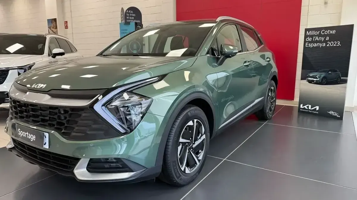 Nuevo Kia Sportage 136 CV (100 kW) 2025 Verde SUV