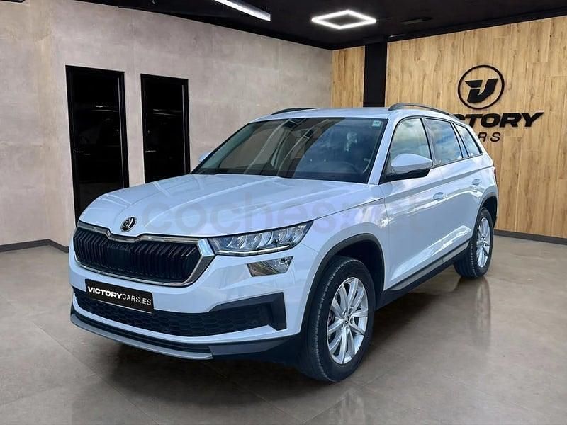 Usado Skoda Kodiaq Ambition 150 CV (110 kW) 2023 Blanco SUV