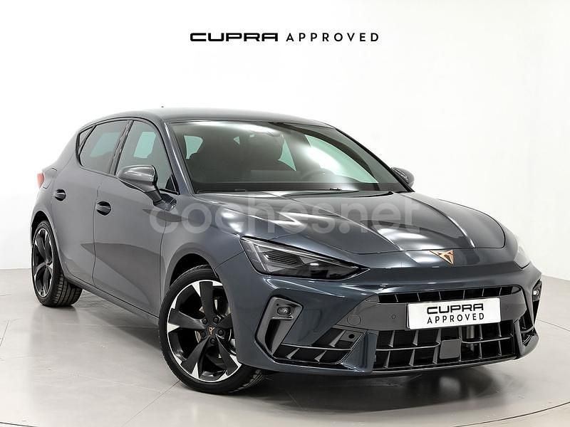 Gris / plata Usado 2024 Cupra Leon Berlina | 29.900 € (Caro) - Imagen 1/4