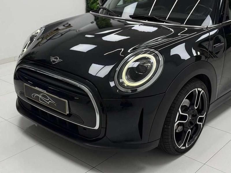 Usado Mini Cooper 136 CV (100 kW) 2024 Negro Utilitario