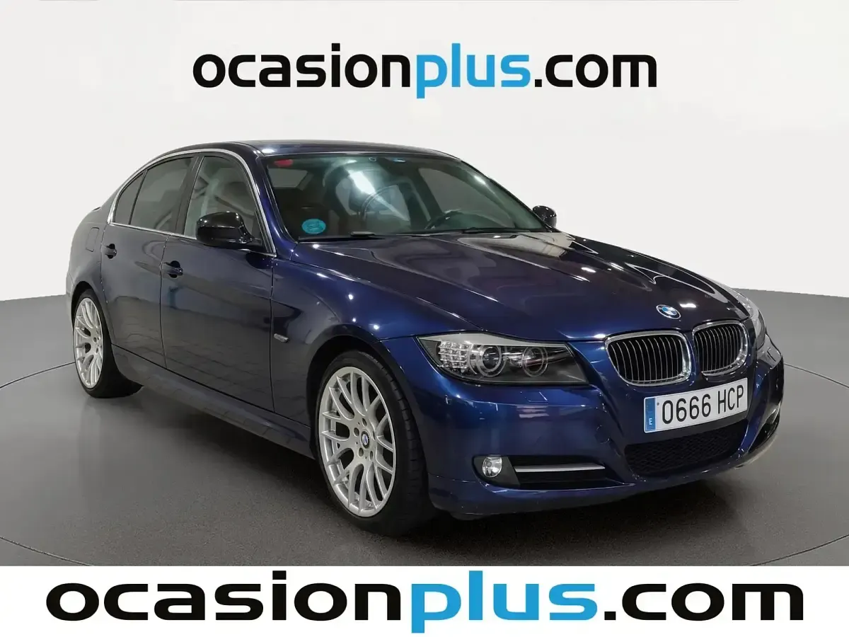 Usado BMW 320 170 CV (125 kW) 2011 Azul Berlina