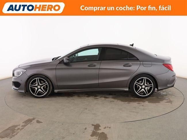 Usado Mercedes CLA220 AMG line 177 CV (130 kW) 2015 Gris Berlina
