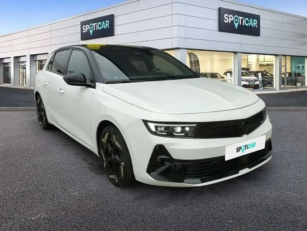 Usado Opel Astra 224 CV (164 kW) 2023 Blanco Utilitario