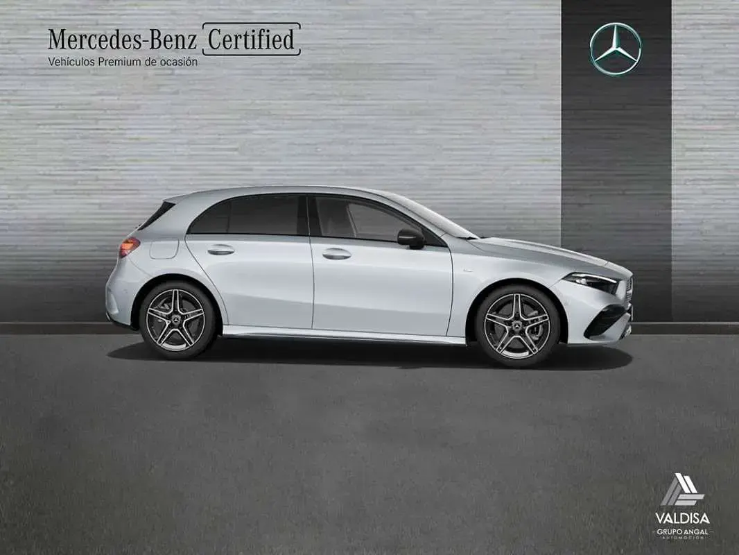 Usado Mercedes A250 218 CV (160 kW) 2025 Berlina