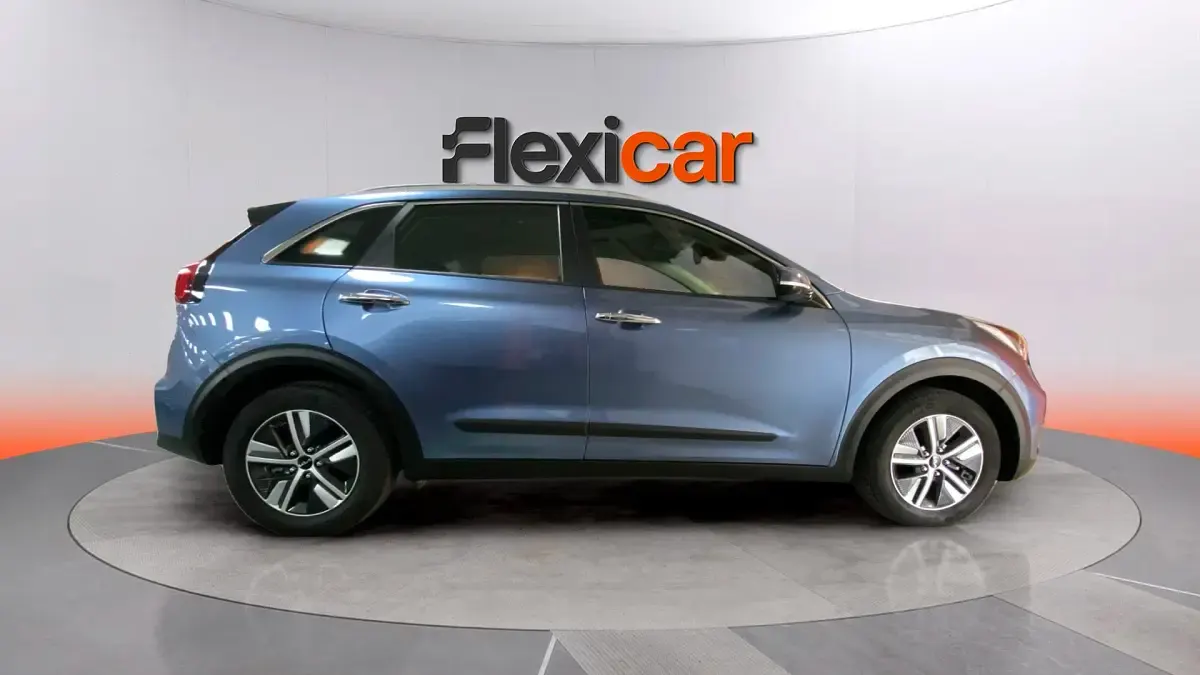 Usado Kia Niro 141 CV (103 kW) 2022 Azul SUV