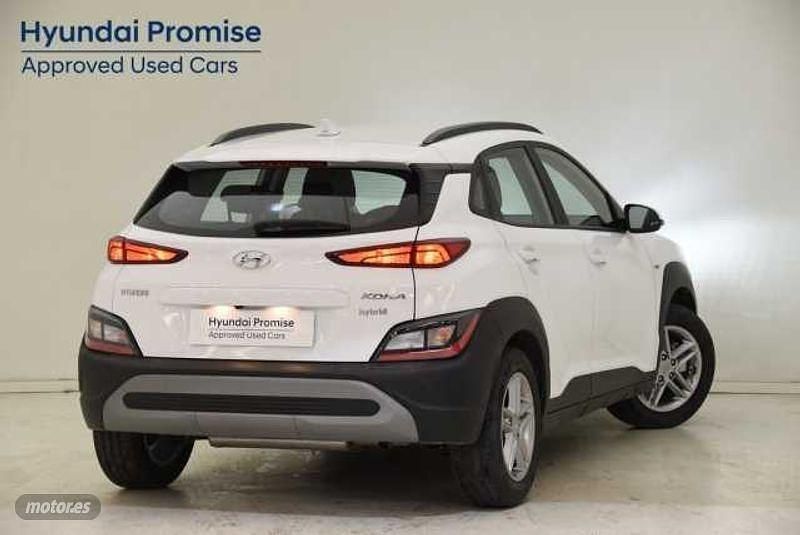 Usado Hyundai Kona 120 CV (88 kW) 2021 Blanco SUV