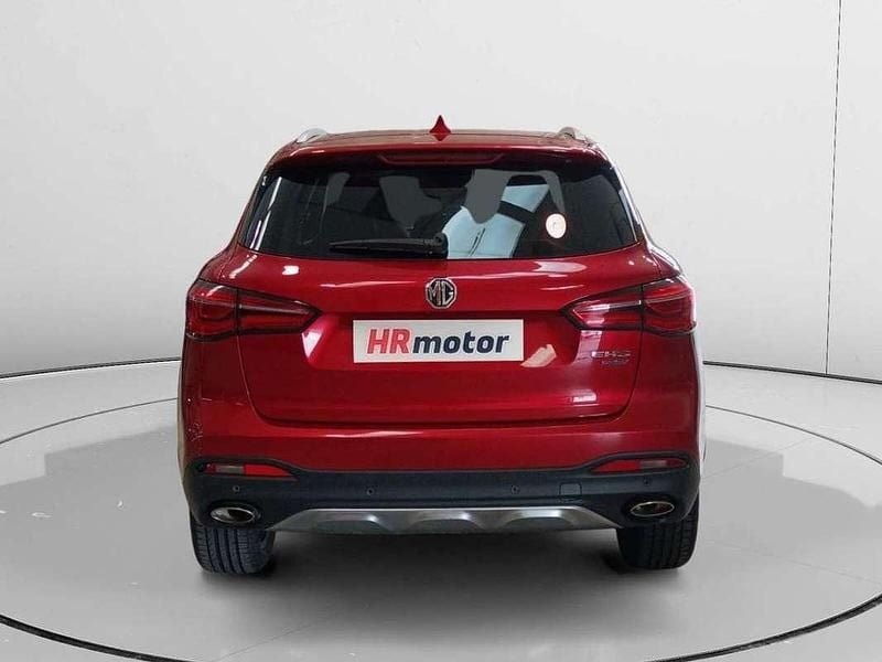 Usado MG EHS Comfort 258 HP (189 kW) 2023 Vermelho SUV