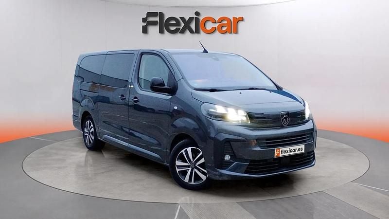 Käytetty Peugeot Traveller Business-Line 180 HP (132 kW) 2024 Tila-auto