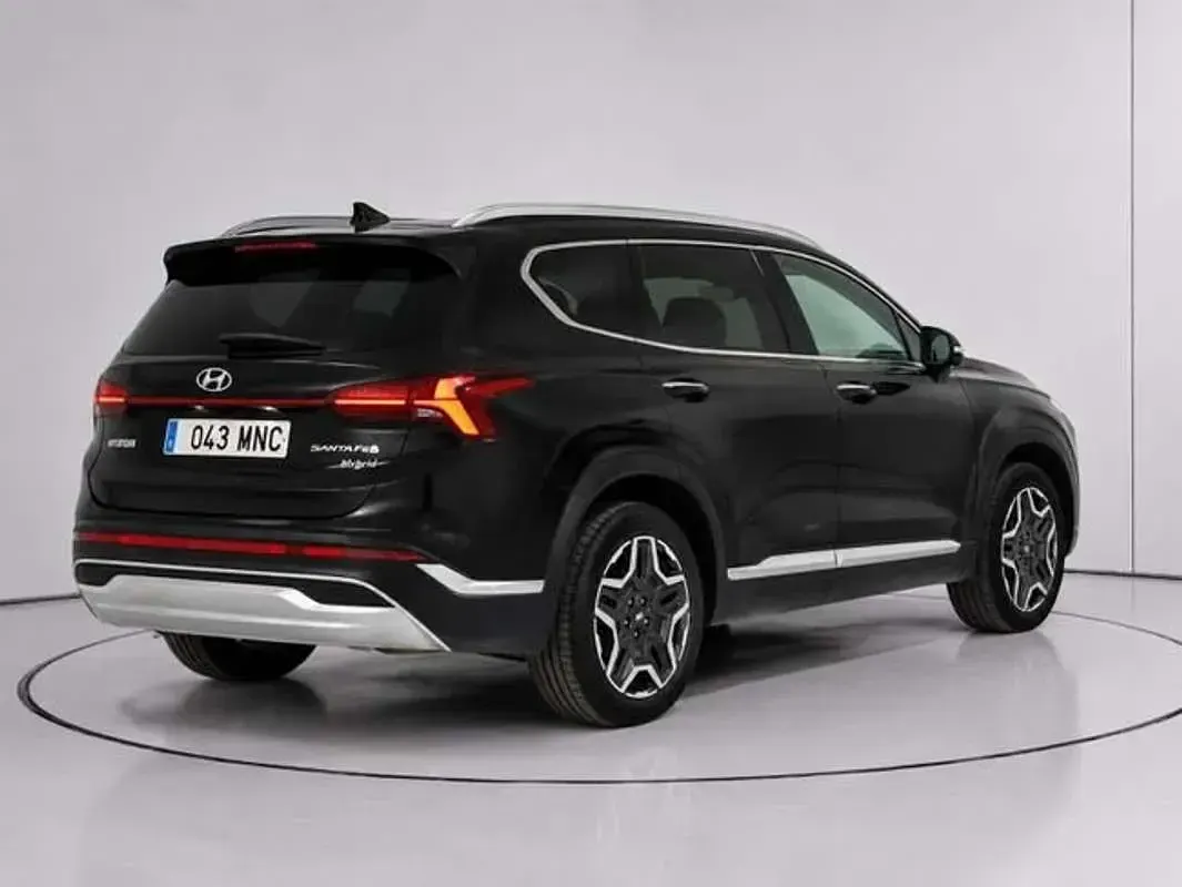 Usado Hyundai Santa Fe Style 265 CV (194 kW) 2024 Negro SUV