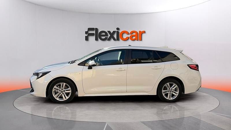 Usado Toyota Corolla Active 122 CV (89 kW) 2021 Blanco Familiar