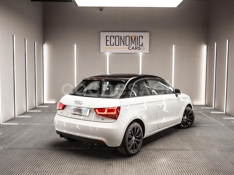 Blanco Usado 2013 Audi A1 Ambition Utilitario | 12.000 € (Caro) - Imagen 1/4