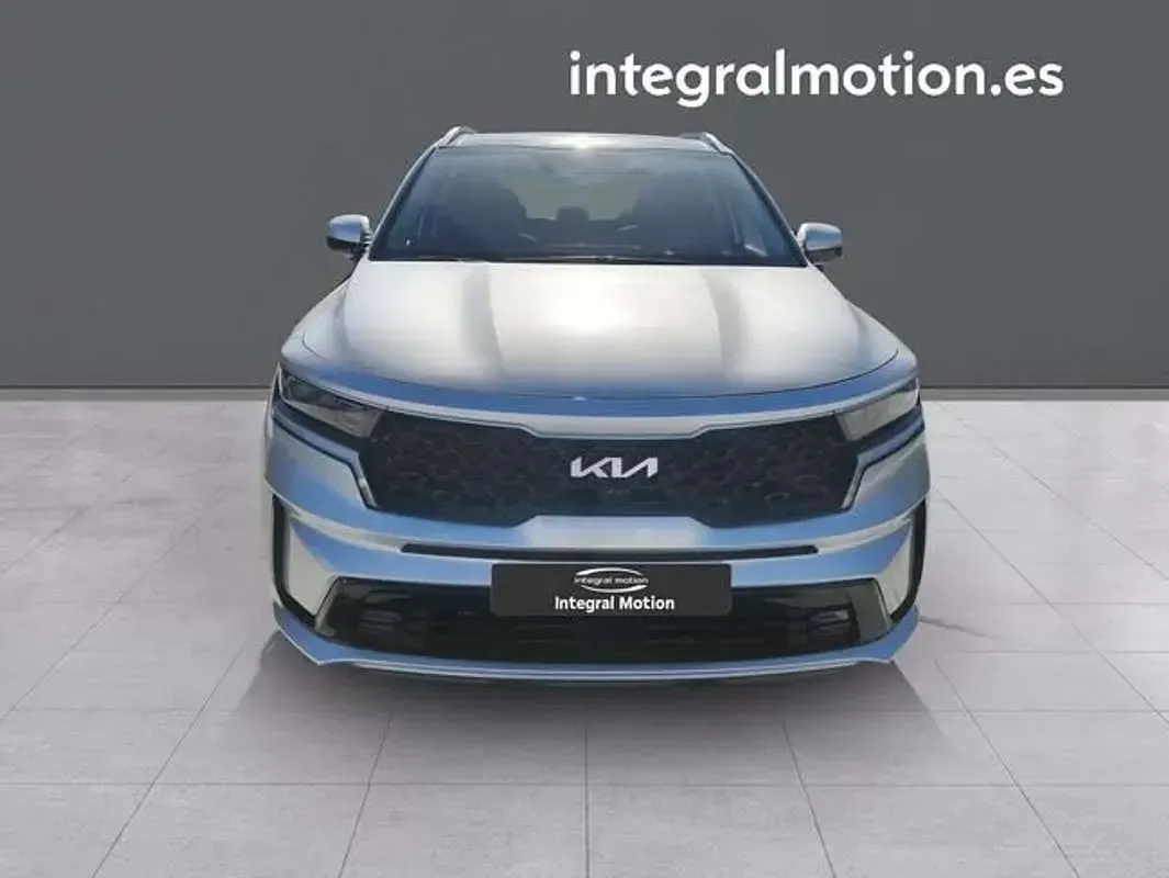 Usado Kia Sorento 203 CV (149 kW) 2022 Gris SUV