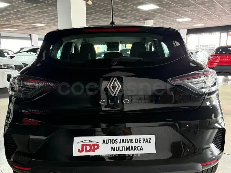 Usado Renault Clio V Business 90 CV (66 kW) 2024 Negro Berlina