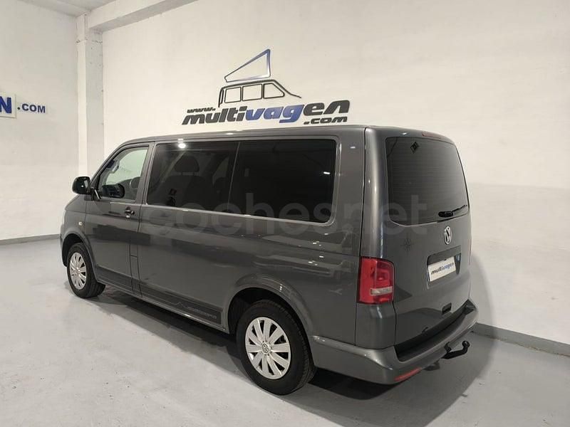 Usado VW Multivan Startline 140 CV (102 kW) 2013 Gris / plata Monovolumen