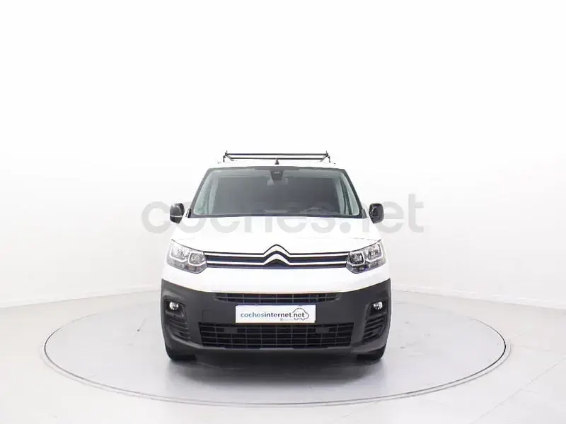 Usado Citroën Berlingo 102 CV (75 kW) 2024 Blanco Monovolumen