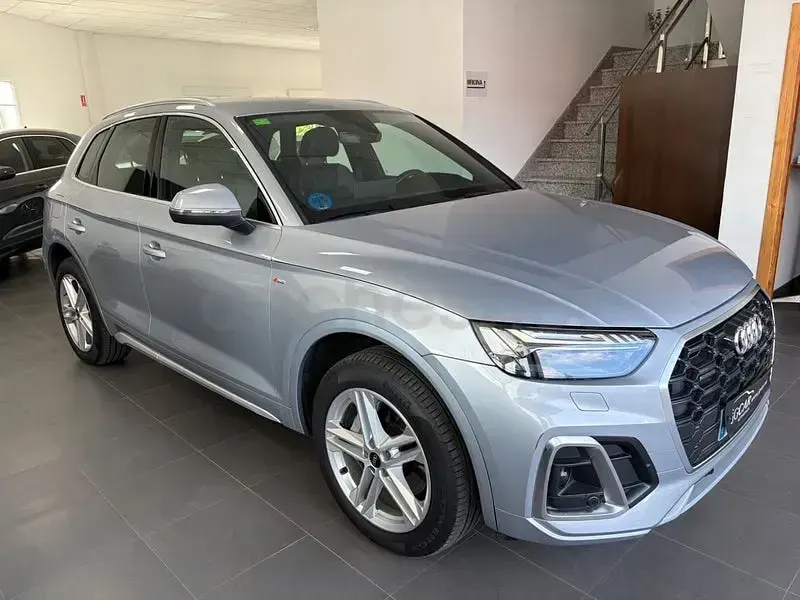 Usado Audi Q5 S-Line 299 CV (219 kW) 2022 Gris / plata SUV