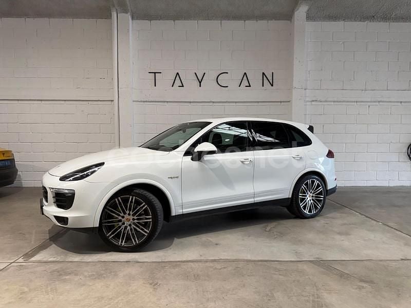 Usado Porsche Cayenne S E-Hybrid 416 CV (305 kW) 2015 Blanco SUV