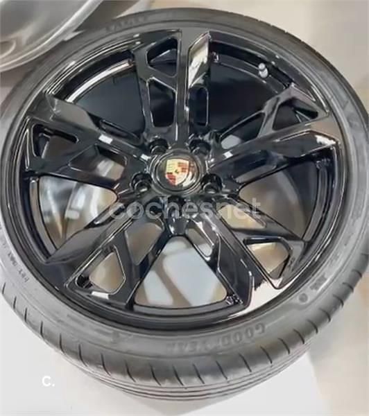 Usado Porsche Taycan Sport Turismo 300 kW (408 CV) 2023 Eléctrico Familiar