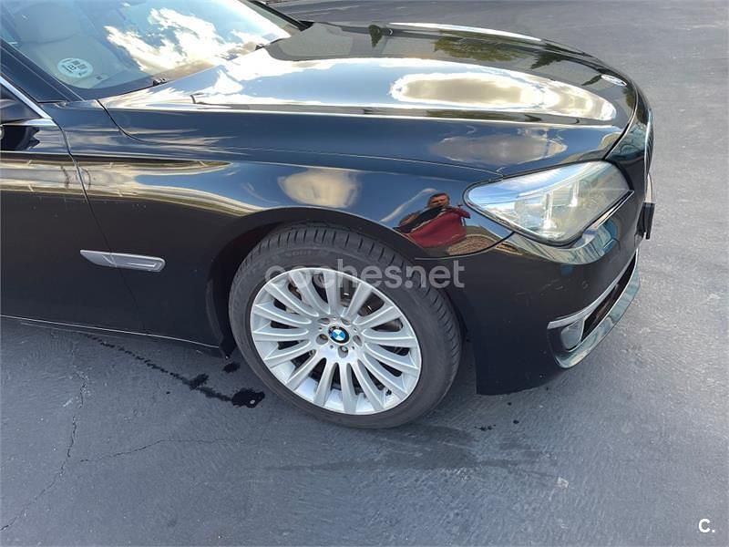 Negro Usado 2013 BMW 730 Berlina | 18.500 € (Super precio) - Imagen 1/4