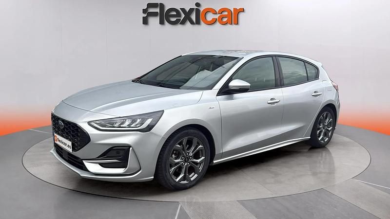 Usado Ford Focus ST-Line 125 CV (91 kW) 2023 Gris Berlina