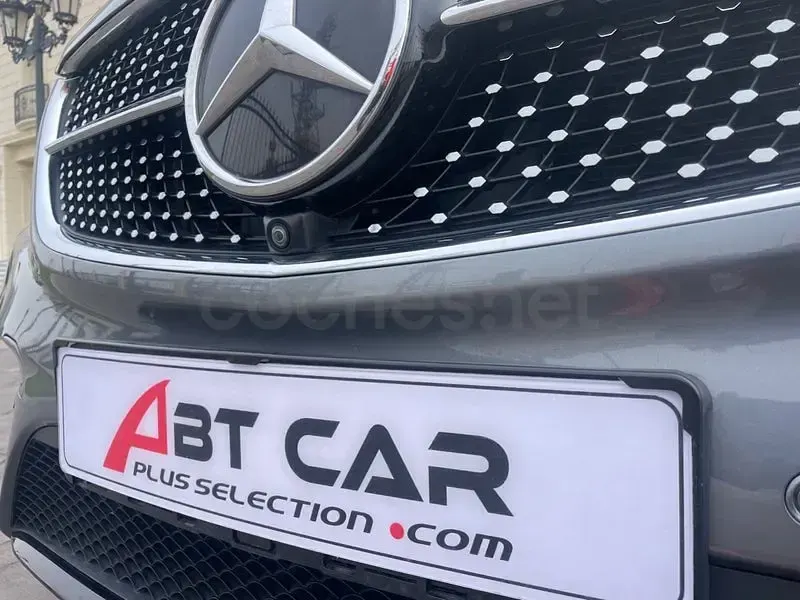 Occasion Mercedes V300 Avantgarde 239 PK (175 kW) 2021 Grijs MPV