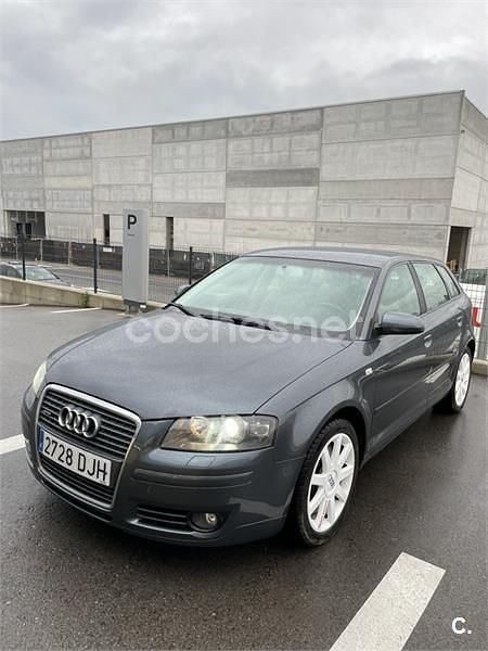 Usado Audi A3 Ambition 250 CV (183 kW) 2005 Gris / plata Utilitario